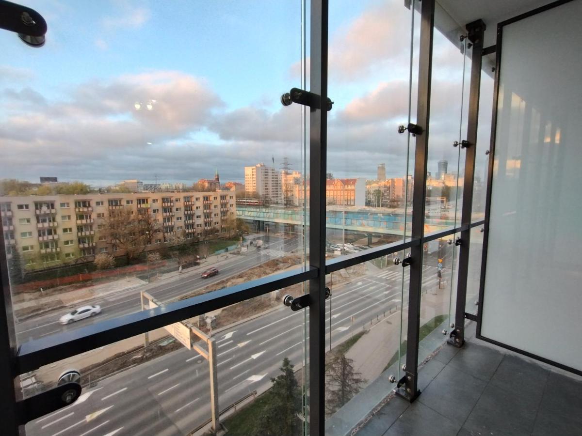 Kasprzaka 29 Bliska Wola Tower By Perfect Apart وارسو المظهر الخارجي الصورة